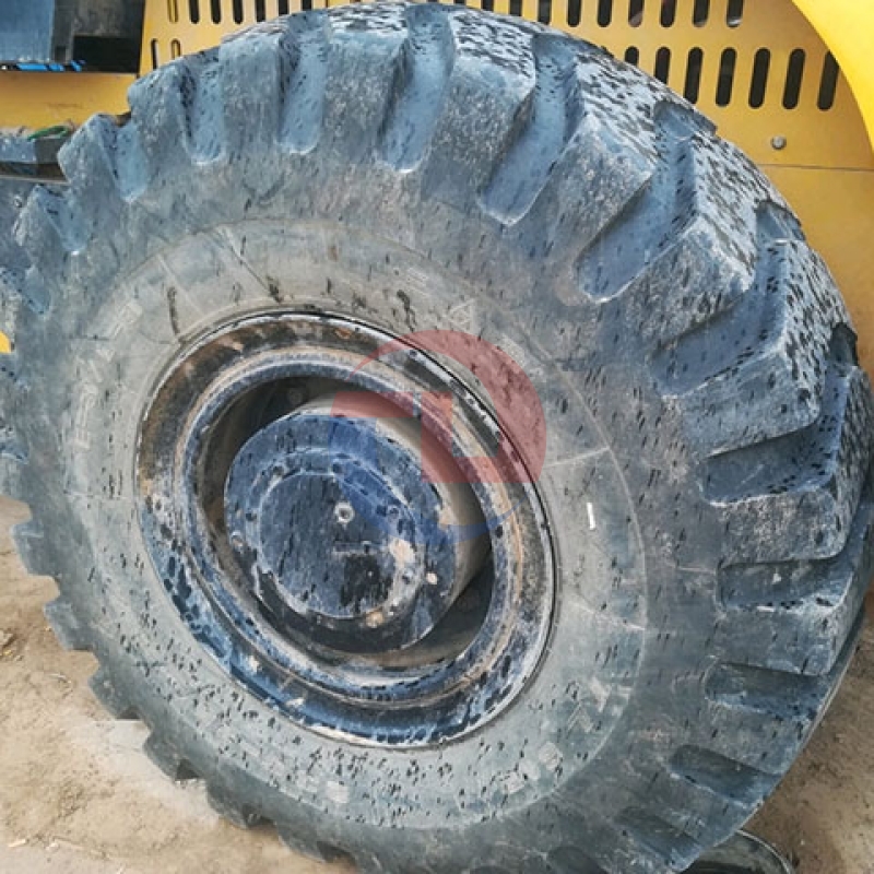 Shantui SR26M-3 26 Ton Vibratory Road Roller 140KW Weichai Engine