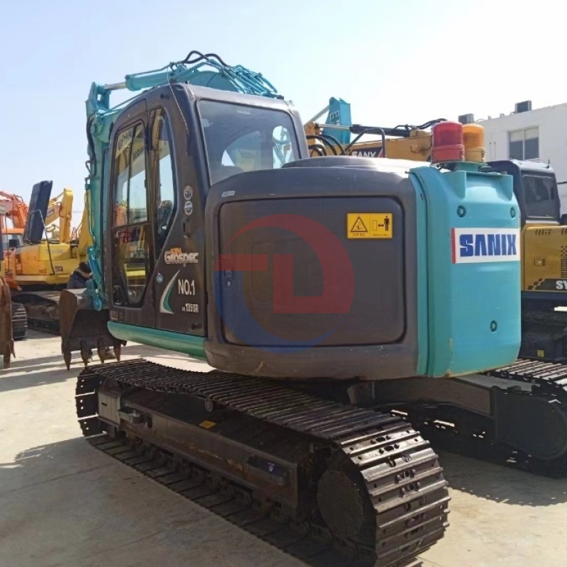 2000KW Large Turbocharged Used Kobelco Excavator SK135SR Crawler 13 Ton