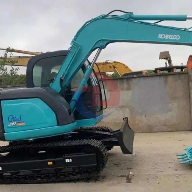 Kobelco SK70SR Mini Excavator Second Hand Hydraulic Crawler 2200KW
