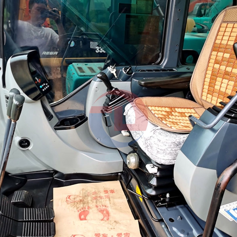 SK330-8 Old Kobelco Excavator Hydraulic Crawler Earth Moving Equipment