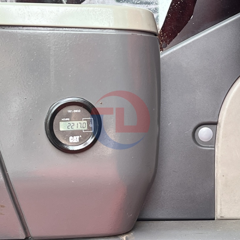 20 Ton Used CAT Excavator 320D Repossessed Earthmoving Equipment