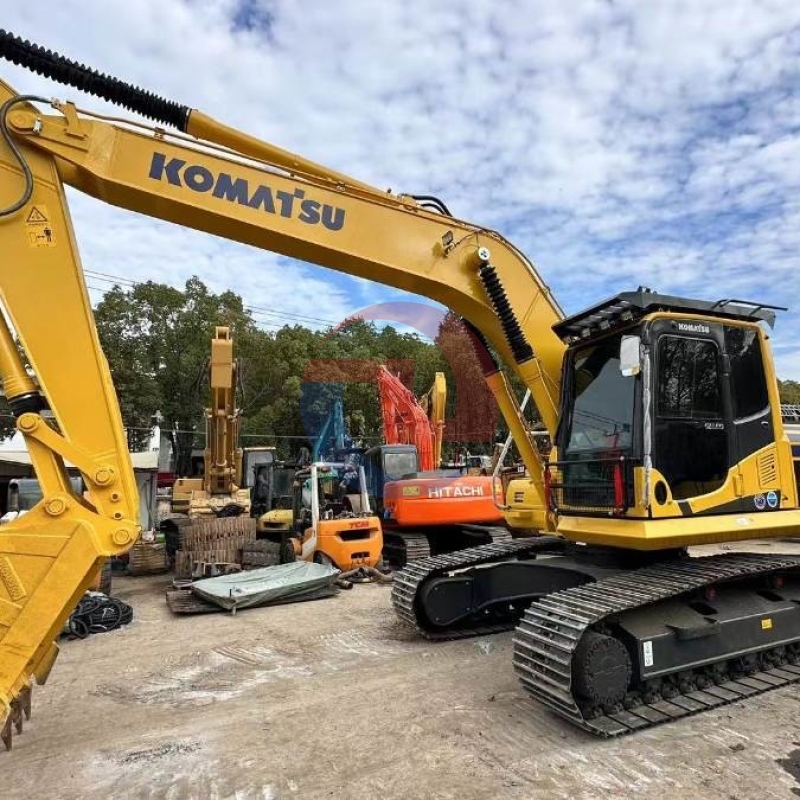 22Ton Used Crawler Excavator Komatsu PC220-8 Secondhand Construction Machinery
