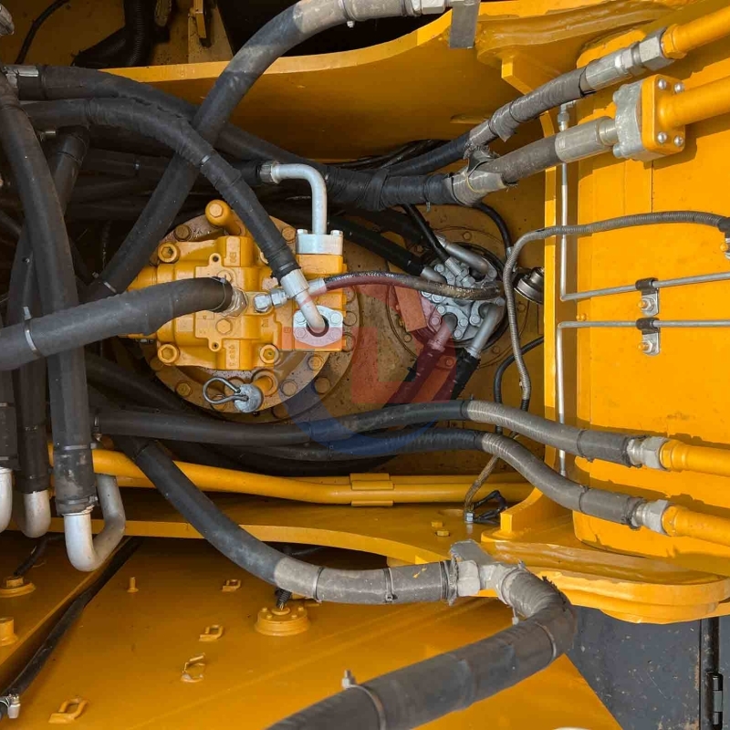 118KW Used Excavator Equipment Caterpillar 323D2 Hydraulic Crawler Excavators