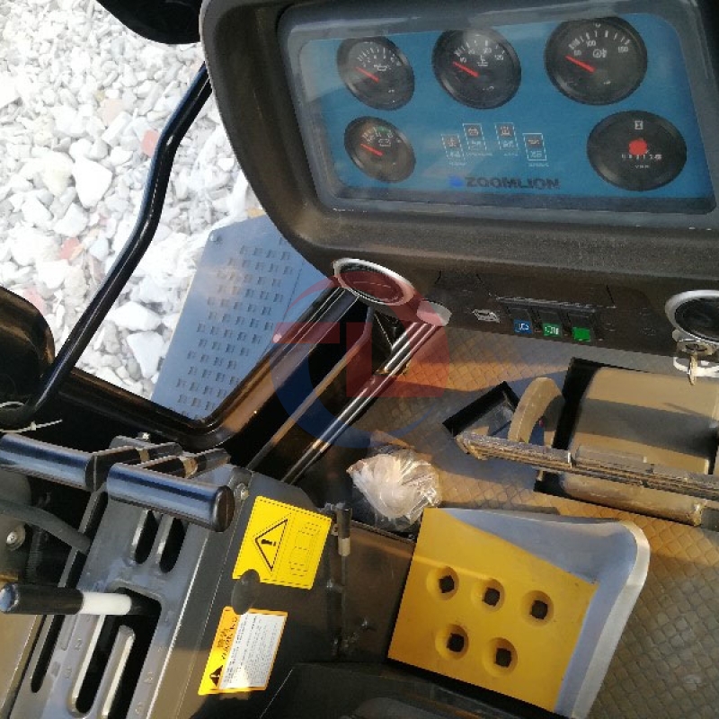 Top Quality ZOOMLION Bulldozer ZD160-3 Crawler Bulldozer for Earthmoving