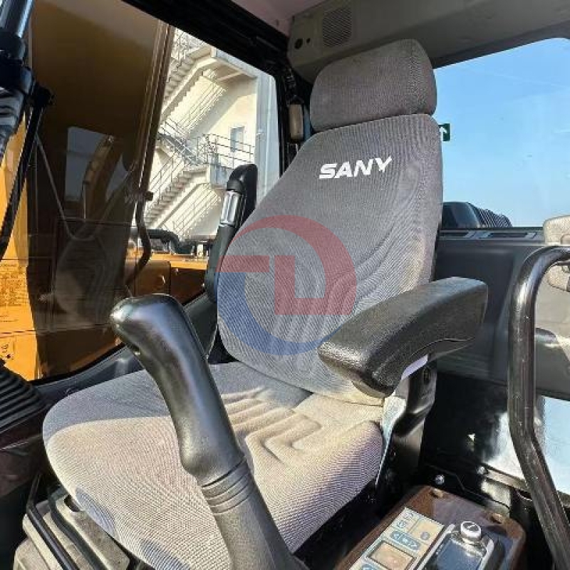 13.5 Ton SY135C Hydraulic Used Sany Excavator Trackhoe Crawler Digger