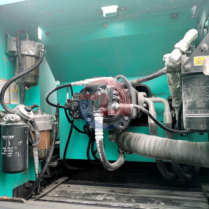 SK330-8 Old Kobelco Excavator Hydraulic Crawler Earth Moving Equipment