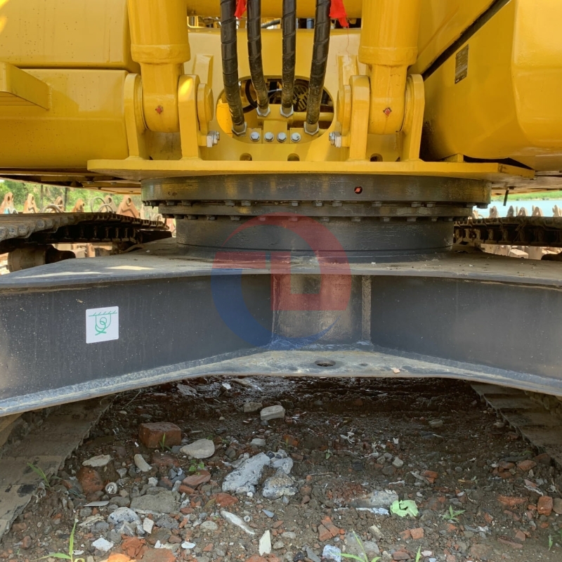 Used Original Komatsu PC130-8 Crawler Excavator 13ton Japan Made with Core Engine Second-Hand Komatsu  PC130-8