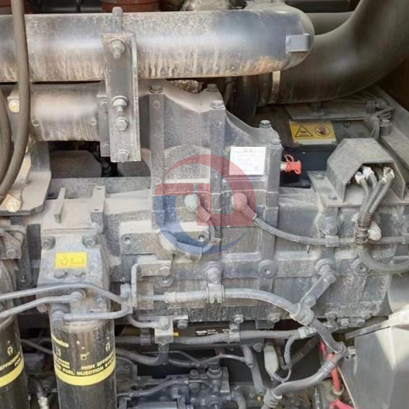 Original Second Hand Komatsu Excavator PC2000-8 Large Earth Moving Machinery