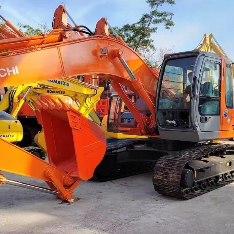 Hitachi Zx200 2nd Hand Excavator 20 Ton Repossessed Construction Digger Machine