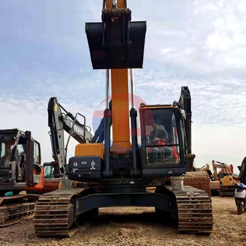 Original Hydraulic Used Hyundai Excavator R275vs Cummins Engine