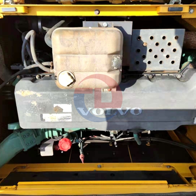 Used Volvo EC380D excavator used machinery used excavator 138KW 25tons 2m3 for sale