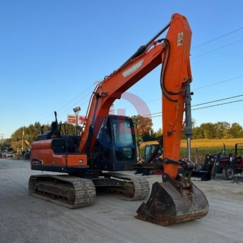 Used Doosan DX140LC Ground Digging Machine 2nd Hand Diggers Excavator