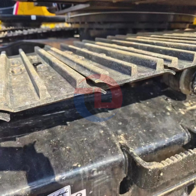 Sany SY235C MEDIUM 23.5t Hydraulic Crawler Excavator Second Hand Used Wheel Excavator SY235 SY235C