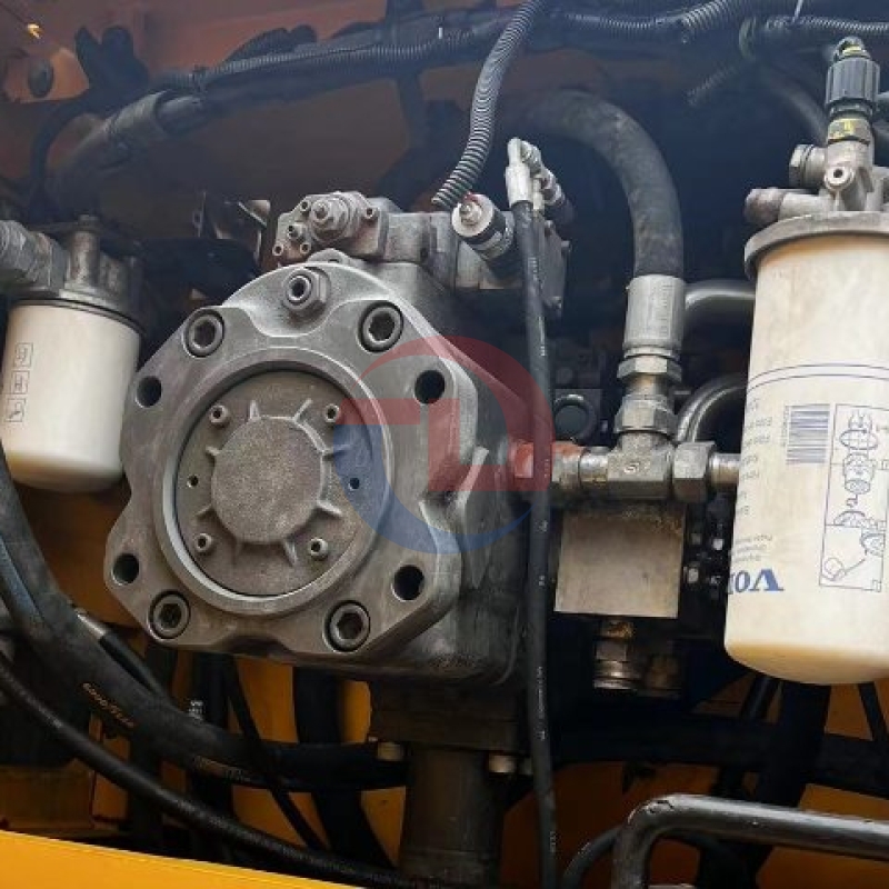 Tracked Used Volvo Excavator EC210 20Ton Earth Removal Equipment