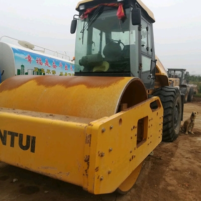 Shantui SR26M-3 26 Ton Vibratory Road Roller 140KW Weichai Engine