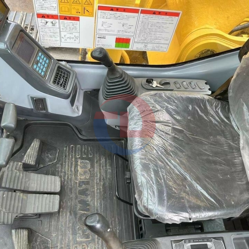 Original 22 Ton Second Hand Secondhand Used komatsu  Pc220-7 Excavator Digger for Sale