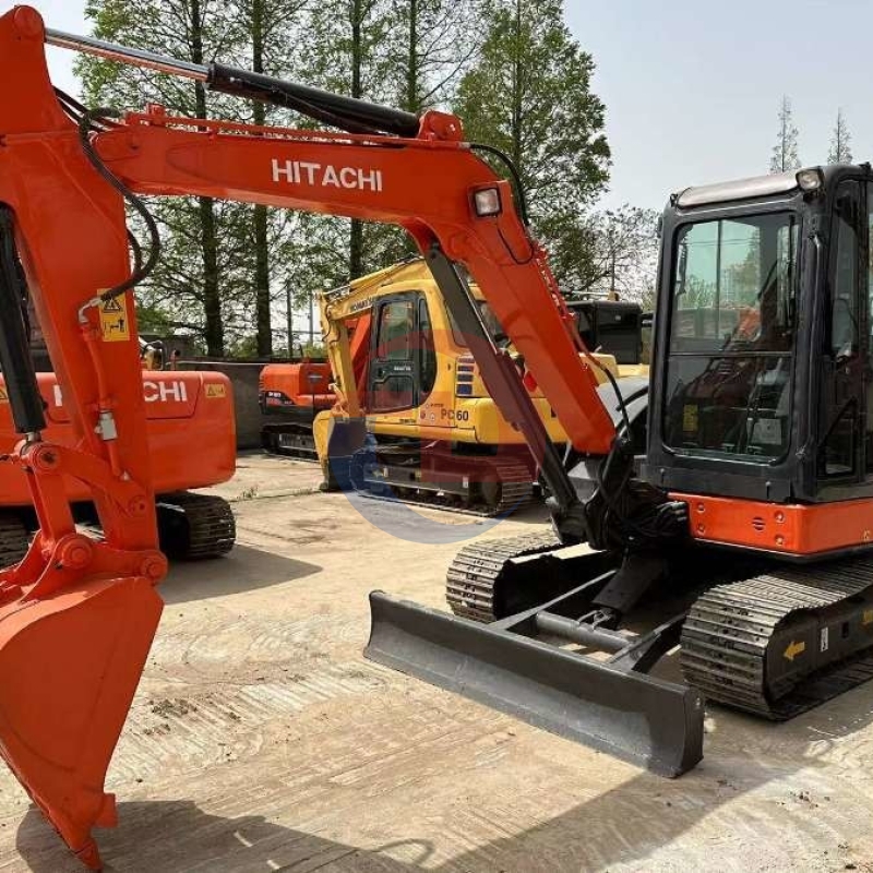 Mini ZX50U Hitachi Excavator Used Construction Machinery 5T ZX50