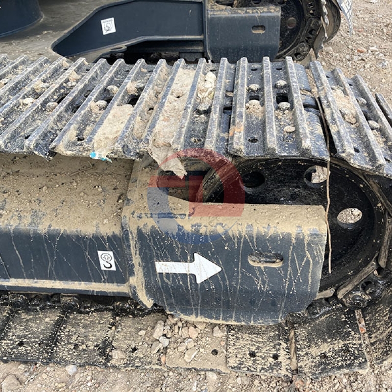 Small Earthmoving Machinery Sunward SWE100E Used Crawler Home Excavator 10tons Swe100 Mini Farm Digger for Sale