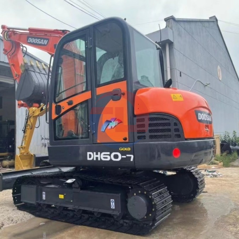 Korea Small Used Doosan Excavator DH60-7 5550KG For Agricultural