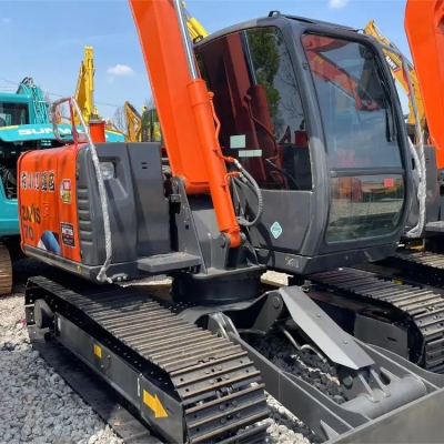 First Class Used Excavators Japan Used Excavator Hitachi ZX70 7 Ton Hitachi Excavator for Sale
