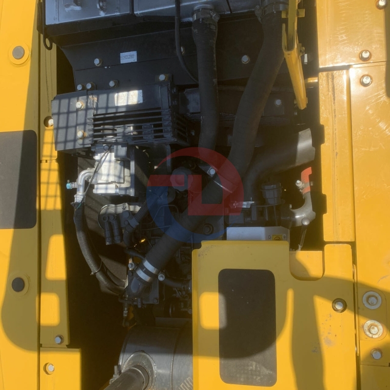 Used Original Komatsu PC130-8 Crawler Excavator 13ton Japan Made with Core Engine Second-Hand Komatsu  PC130-8