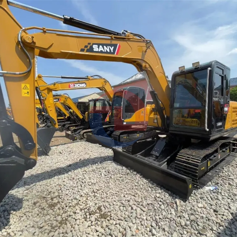 used China Second Hand Sany SY95 9.5ton Mini Excavator for Sale at a low price