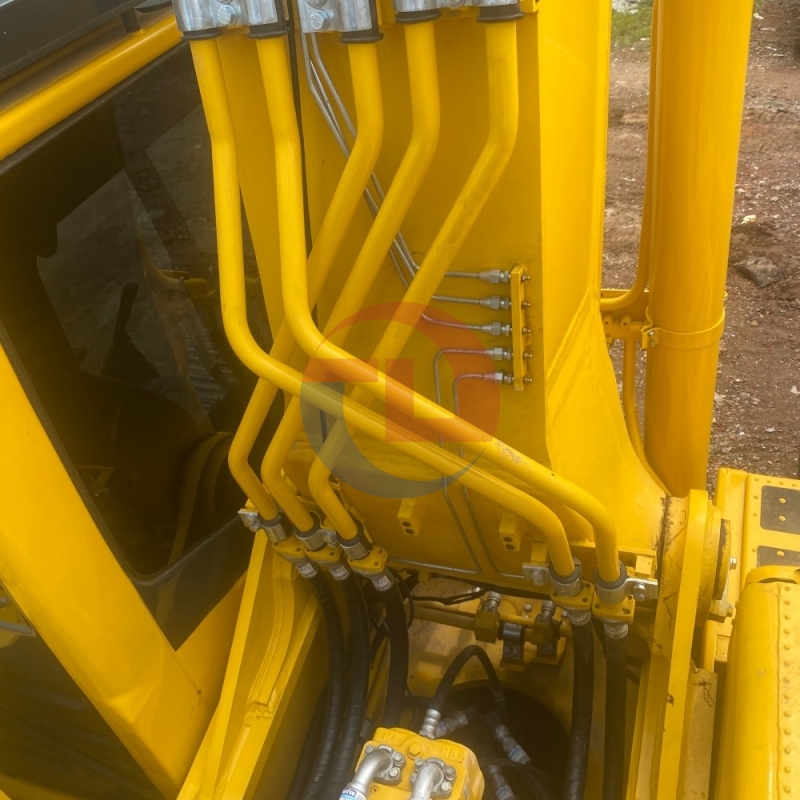 Original Earth Moving Machinery Komatsu PC400-8R Hydraulic Crawler 40T Komatsu PC400-8R Used Constrcuction Machinery