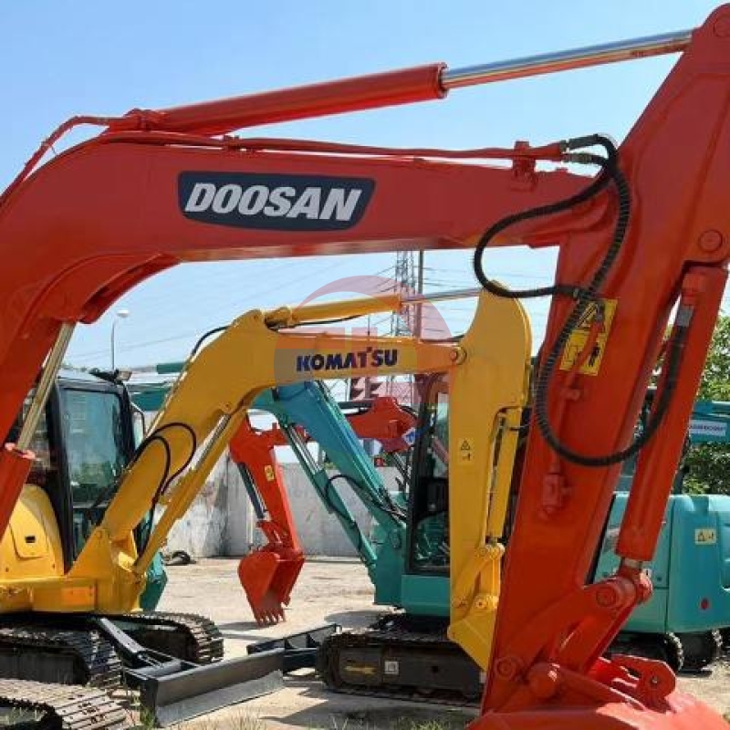 DX55-9C Original Korea Used Doosan Excavator Crawler Mini Digger 5 Ton