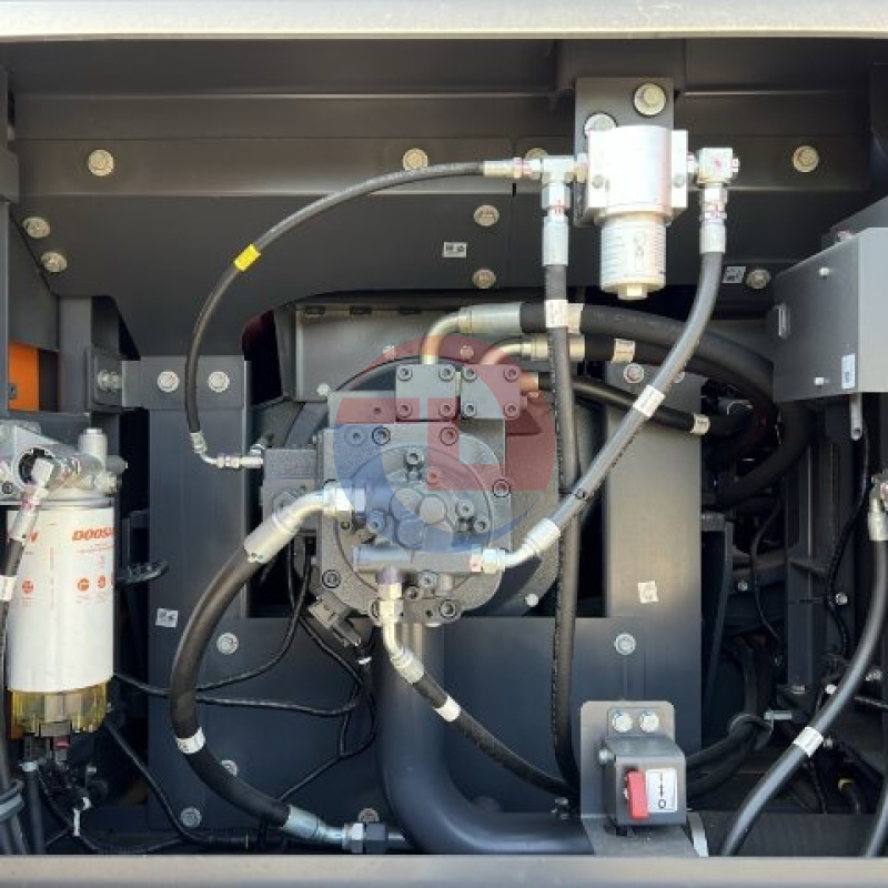 Dx300LC Used Doosan Excavator Equipment For Large Scale Construction