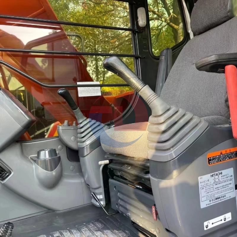 Original Japan Used Hitachi ZX120 Excavator Low Price Used Hitachi Excavator In Good Condition