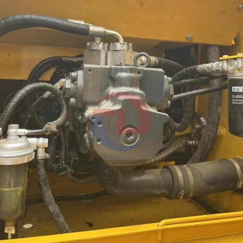 Original 22 Ton Second Hand Secondhand Used komatsu  Pc220-7 Excavator Digger for Sale