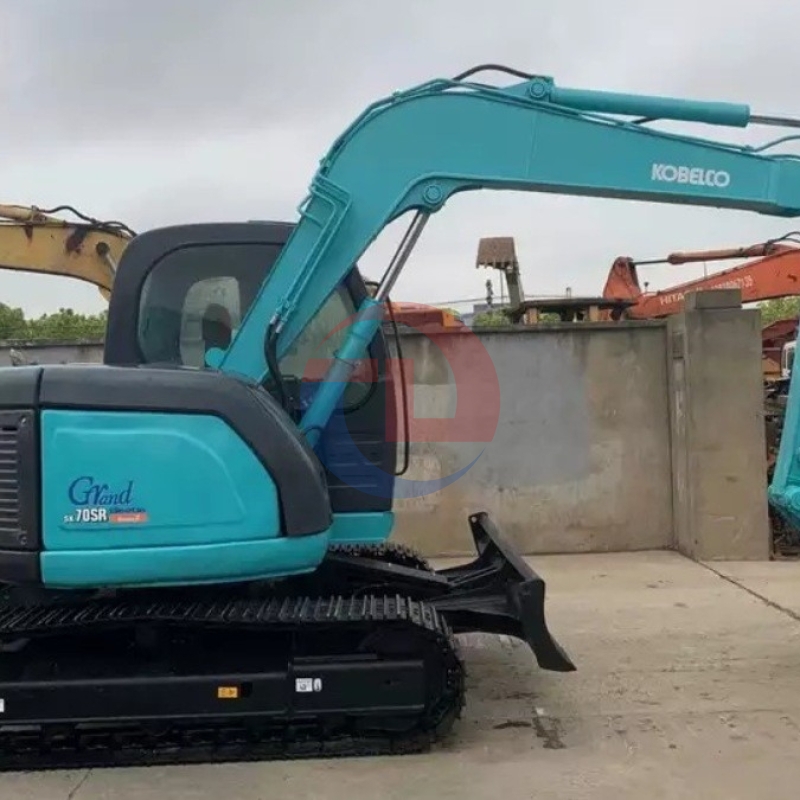 Kobelco SK70SR Mini Excavator Second Hand Hydraulic Crawler 2200KW
