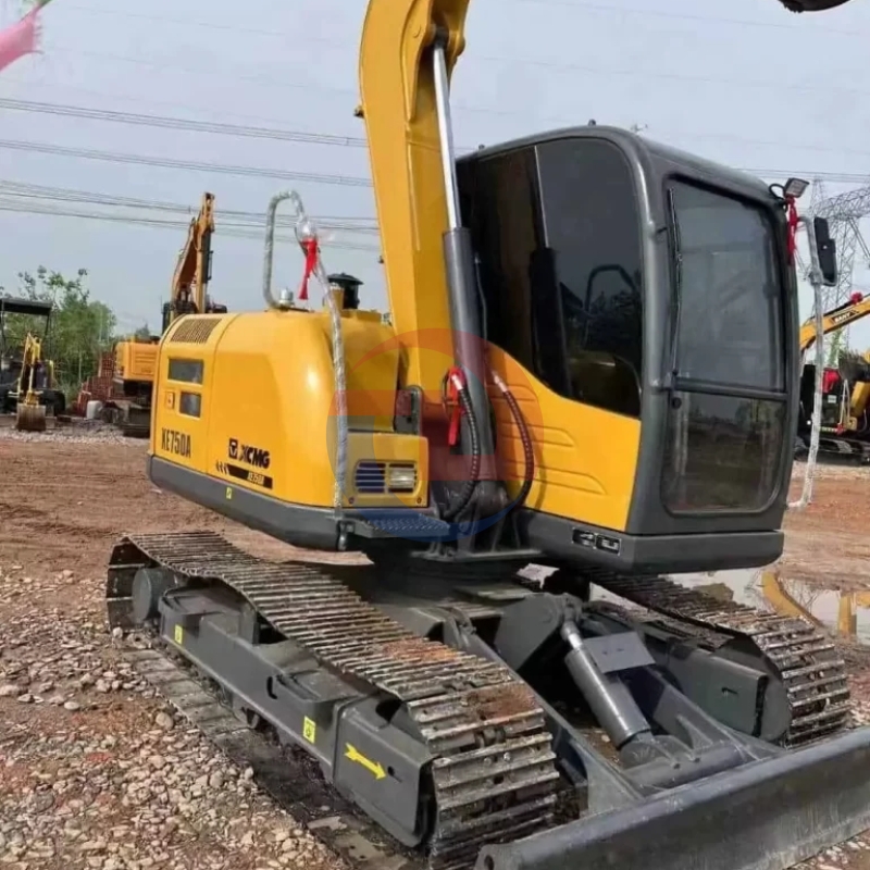 Used Mini XCMG 75D EXCAVATOR
