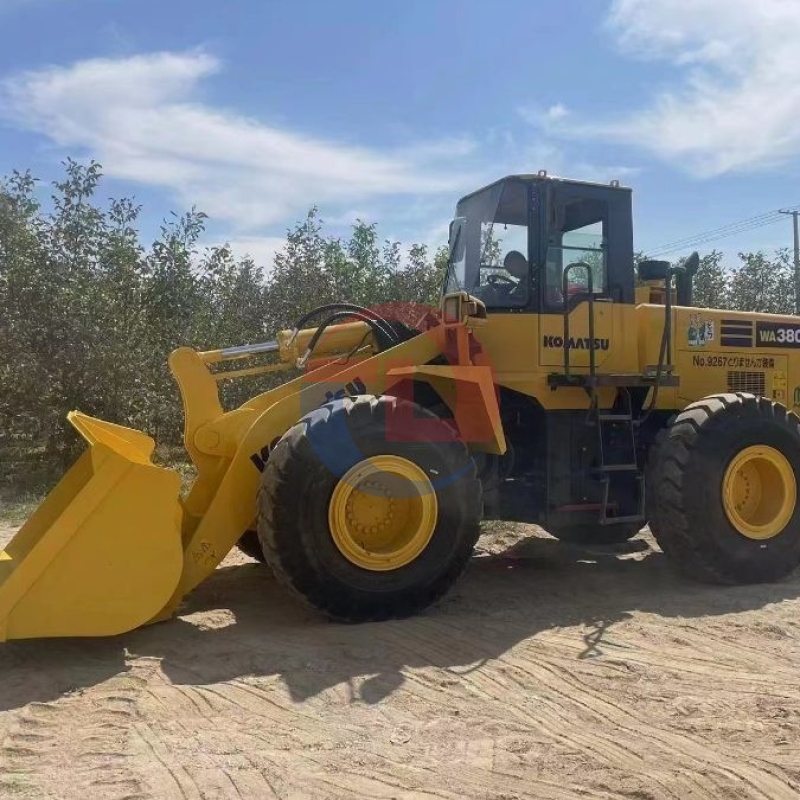 Engineering Used Komatsu Wheel Loader WA380-3 High Power 16360KG
