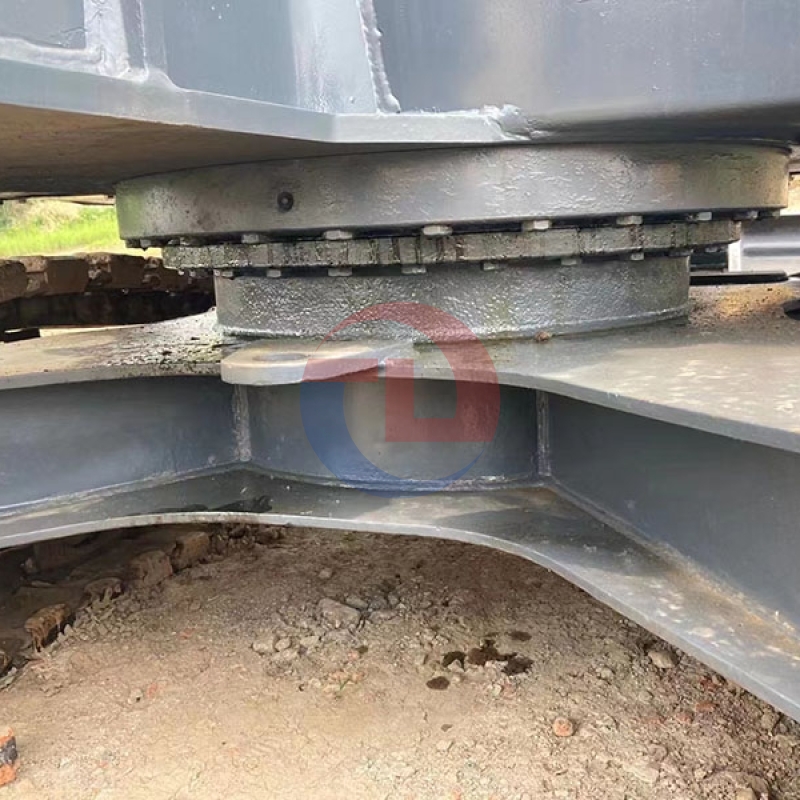 Free Shipping Original Low Price Used Excavators Good Condition Sunward Swe70E