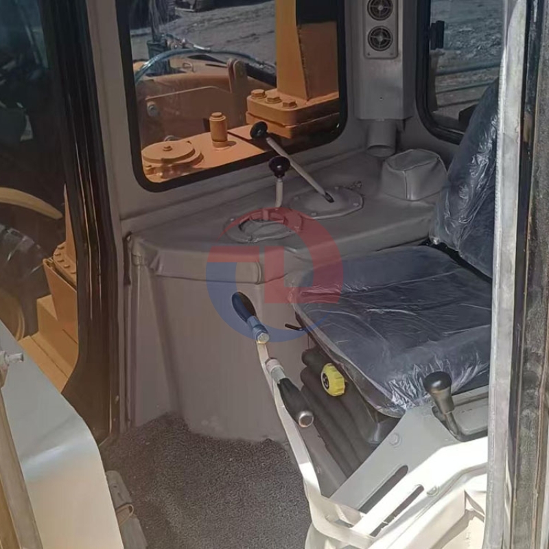 Heavy Duty Caterpillar Bulldozer Cat D8r Used Dozer for Mining Work