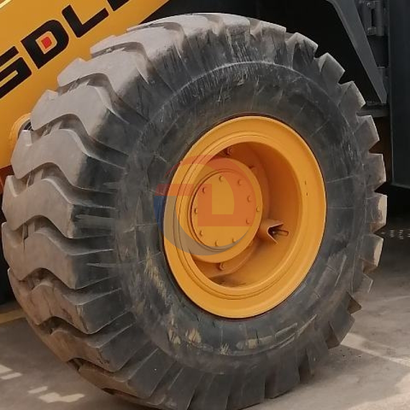 5000KG Second Hand Engineering Machinery Mini Used Compact Wheel Loader SDLG LG953L