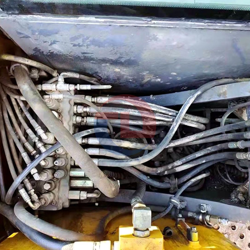 Volvo crawler EC80D used excavator for sale in China