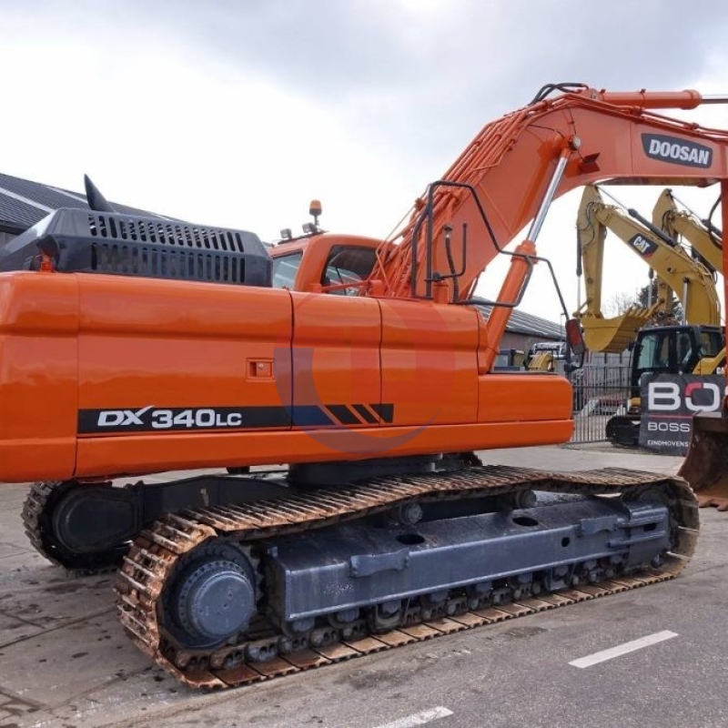 1750KW DX340LC Old Used Doosan Excavator Backhoe Crawler For Digging