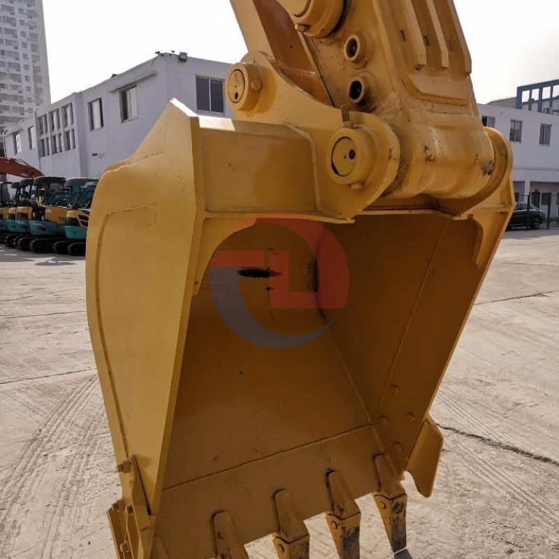 Used Excavators Komatsu PC200-8N1 Original Low Price Crawler Hydraulic Excavator Machinery Japanese Condition Hot Sale