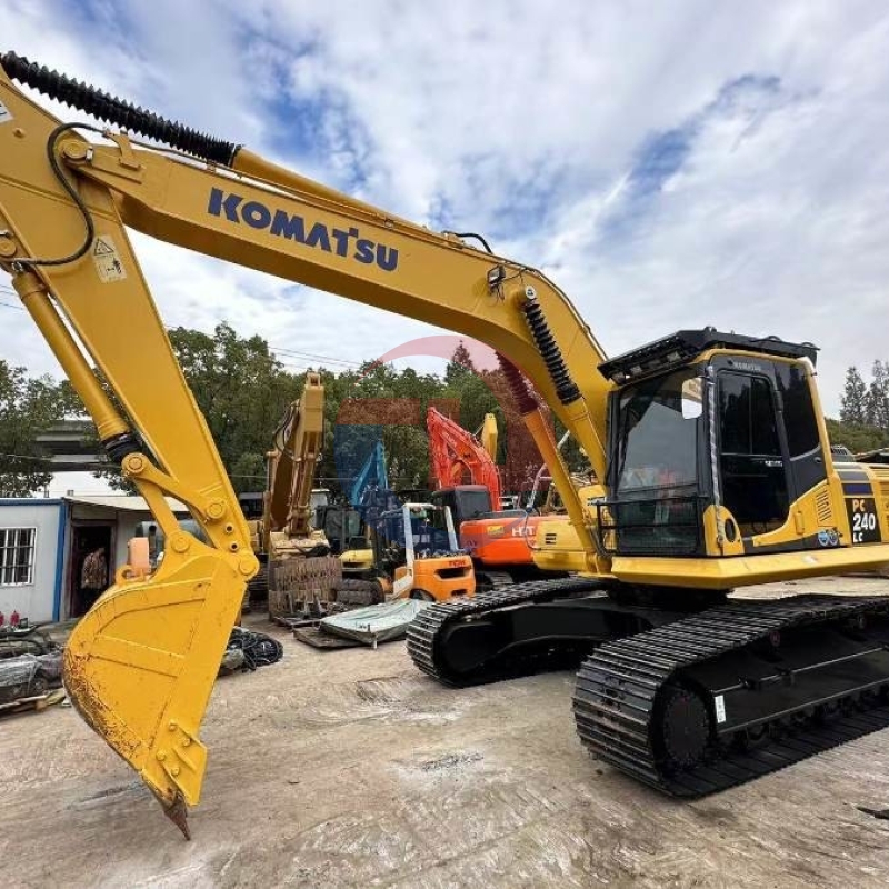 Midi Used Komatsu Excavator PC240-8 Urban Construction Machinery