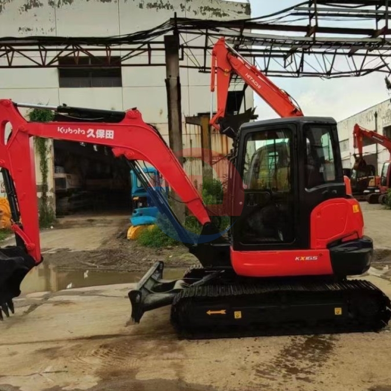 EPA Engine Old Kubota Mini Excavator Second Hand Kx165 5.5 Ton