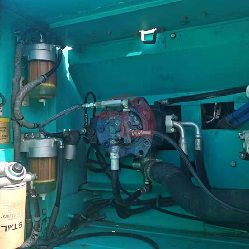 25Ton SK260D Used Kobelco Excavator Earth Moving Equipment