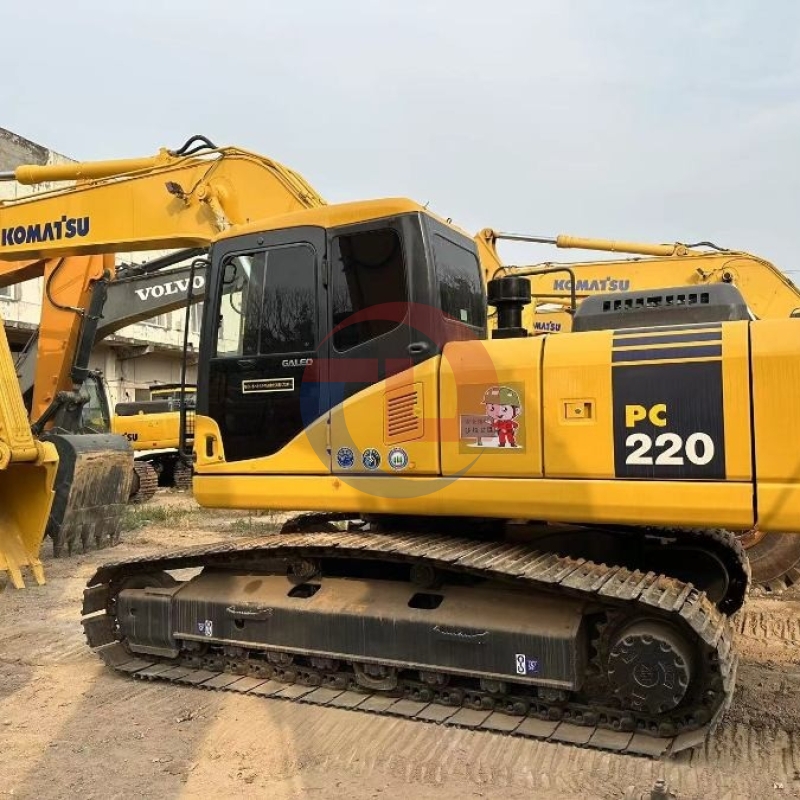 Secondhand Hydraulic Komatsu Mining Excavator Machinery PC220-7 22840KG