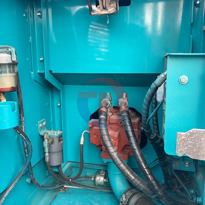 Small Earthmoving Machinery Sunward SWE100E Used Crawler Home Excavator 10tons Swe100 Mini Farm Digger for Sale