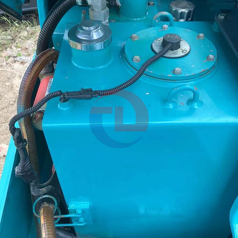 Used Excavators Sunward Swe80e Sale for Earth-moving High Quality Low Price