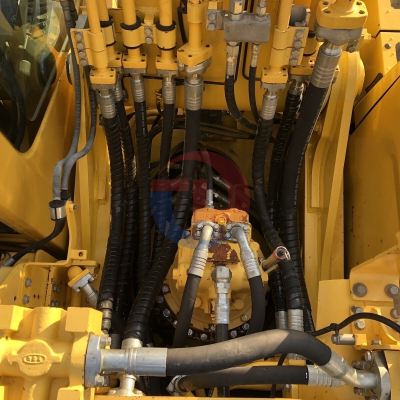 Original Used Japan KOMATSU PC490LC-11 Excavator Second Hand 49 Ton Digger High Quality in Stock