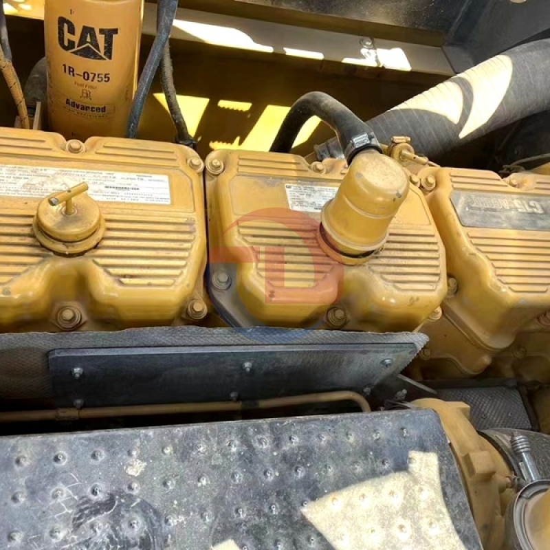 Used CAT Heavy Equipment Crawler Excavator 374d  Digger for Sale