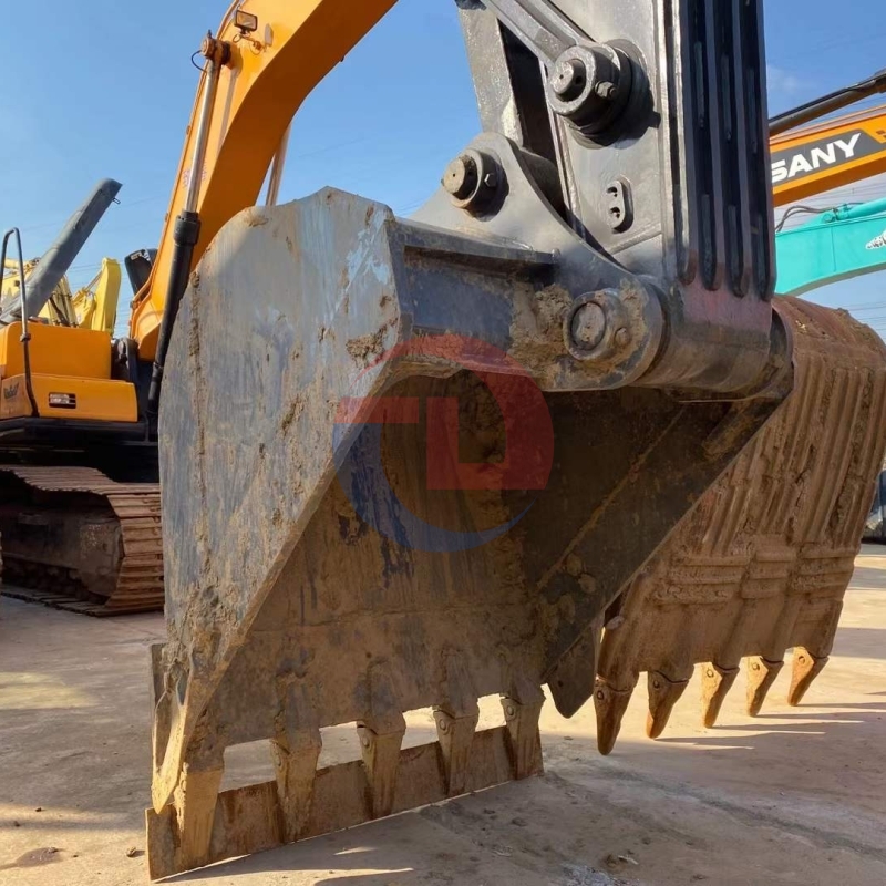 EC200D Used Volvo Excavator Earth Moving Equipment High Performance