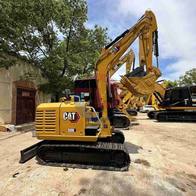 37KW Second Hand Mini Excavator Digger Caterpillar 306E2 5800KG